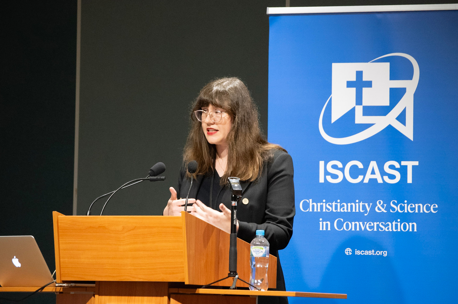 Speaker presenting at COSAC 2024